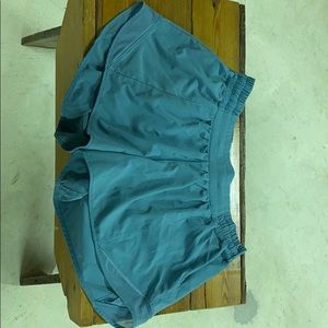 Lululemon hotty hot short 4”